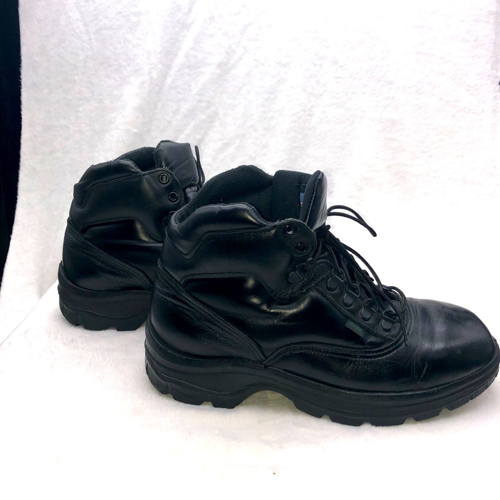 Thorogood Slip Resistant Work Boots Cross Trainers sz 9.5